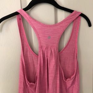 Lululemon pink tank
